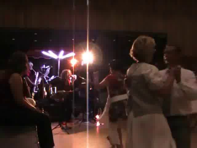 Bal de mariage avec la Rosalie